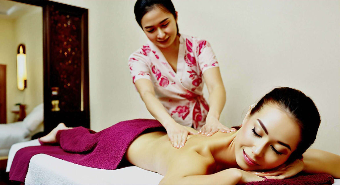 Indulge in Ultimate Relaxation with the Hisho - SL Track Heated Deluxe Zero Gravity Massage Chair